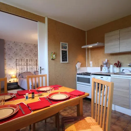 Casa vacanze La Chapelle-montligeon, 3 Pièces, 4 Personnes - Fr-1-497-103 La Chapelle-Montligeon